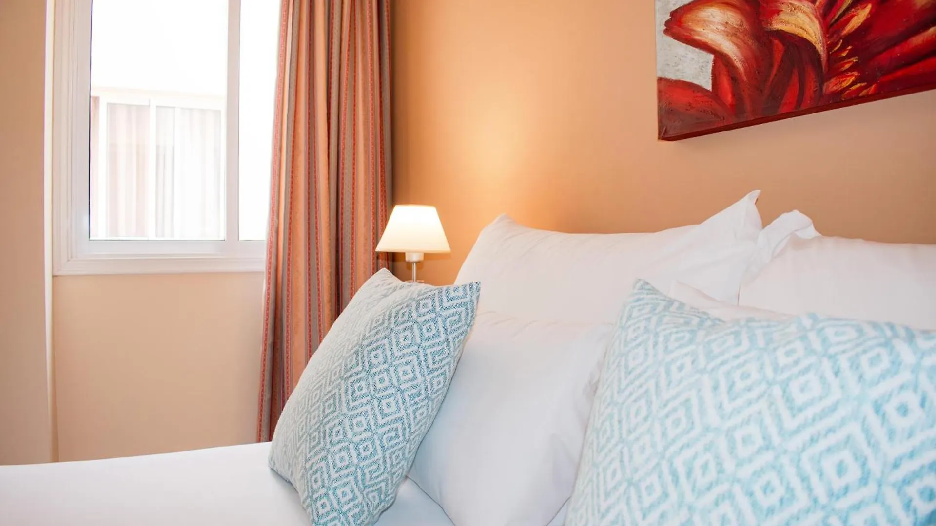Coral Los Silos - Your Natural Accommodation Choice 0*,  Spagna