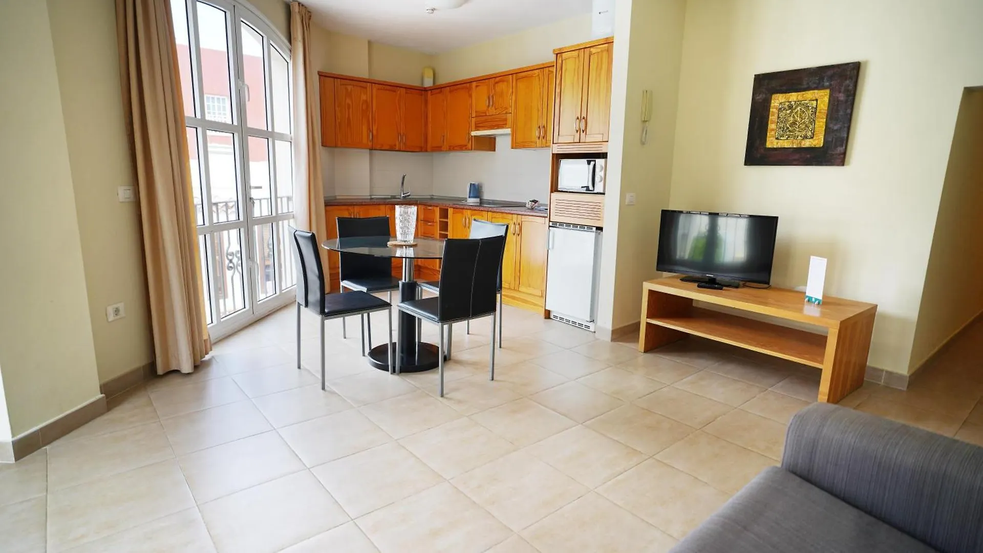 Coral Los Silos - Your Natural Accommodation Choice