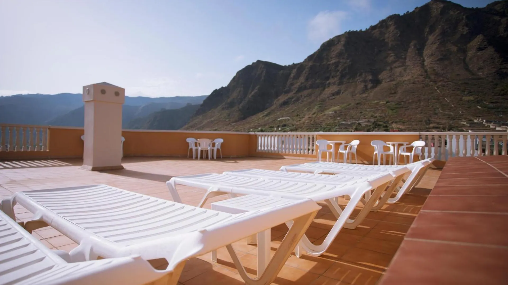 Coral Los Silos - Your Natural Accommodation Choice Spagna